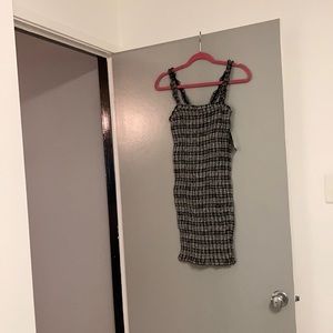 XS Volcom Dress - Smocked 😻